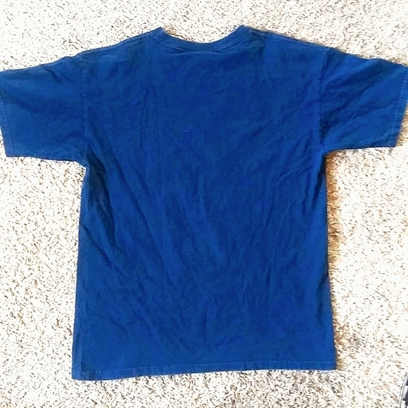 Obey shirt - Picture 2 of 3